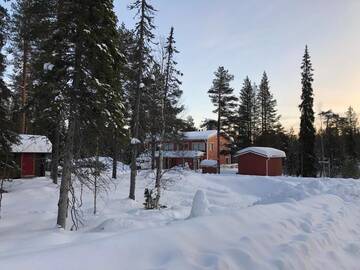 Фото номера Апартаменты - Двухуровневые Дома для отпуска Pyhäkoti Holiday Home г. Пухатунтури 67