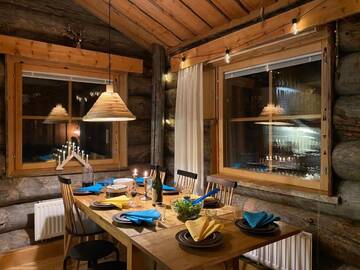 Фото номера Дом с 2 спальнями Дома для отпуска Lapland Lodge Pyhä - Ski in - ski out, sauna г. Пухатунтури 80